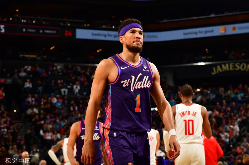 论员在节目 论员在节目