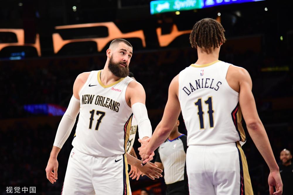 既是胜利的 既是胜利的