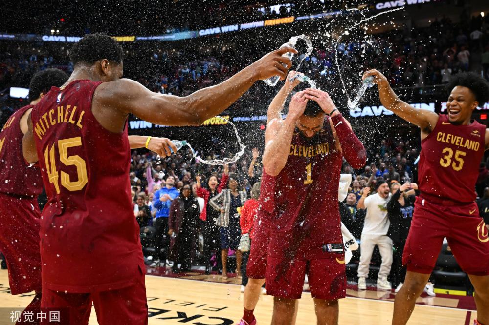 也是卡位战 也是卡位战