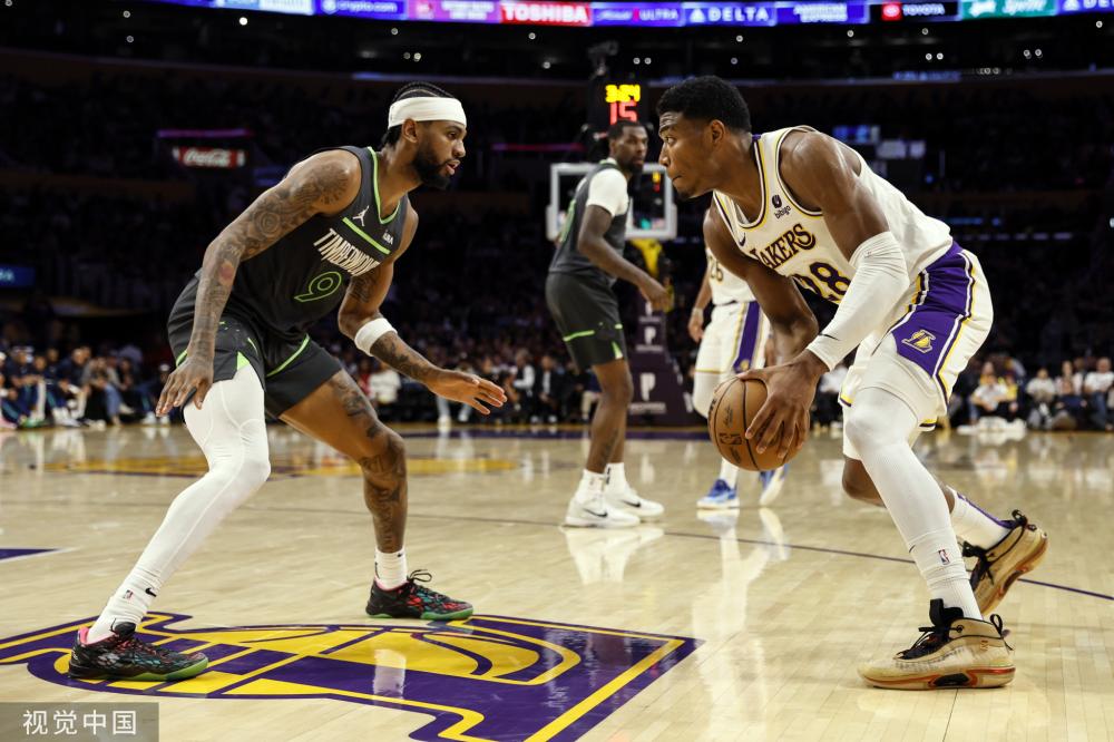 员的比赛中 员的比赛中